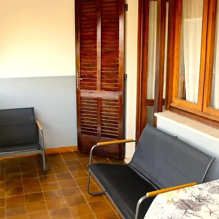 Alma Apartment *