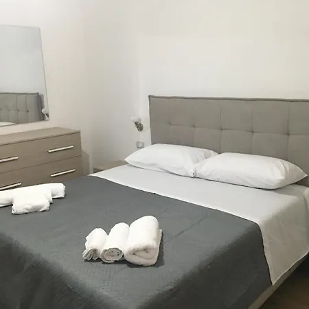 Apartment Alma Villa San Pietro