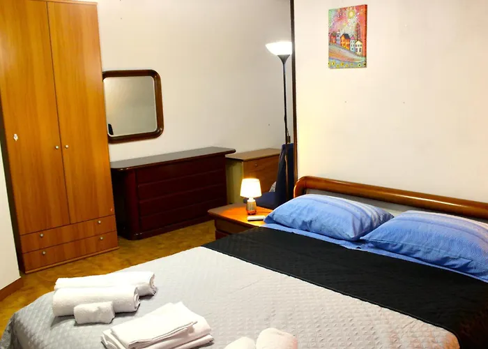 Alma Apartman *